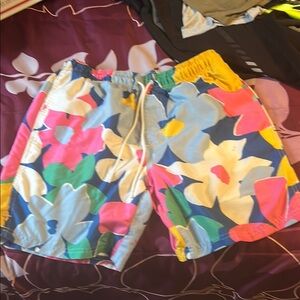 Men’s swimming trunks